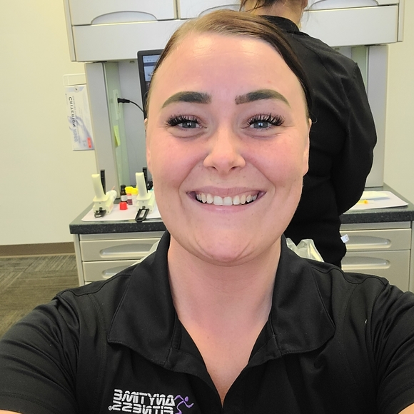 Meet your Posher, Laken - Picture 5 of 12